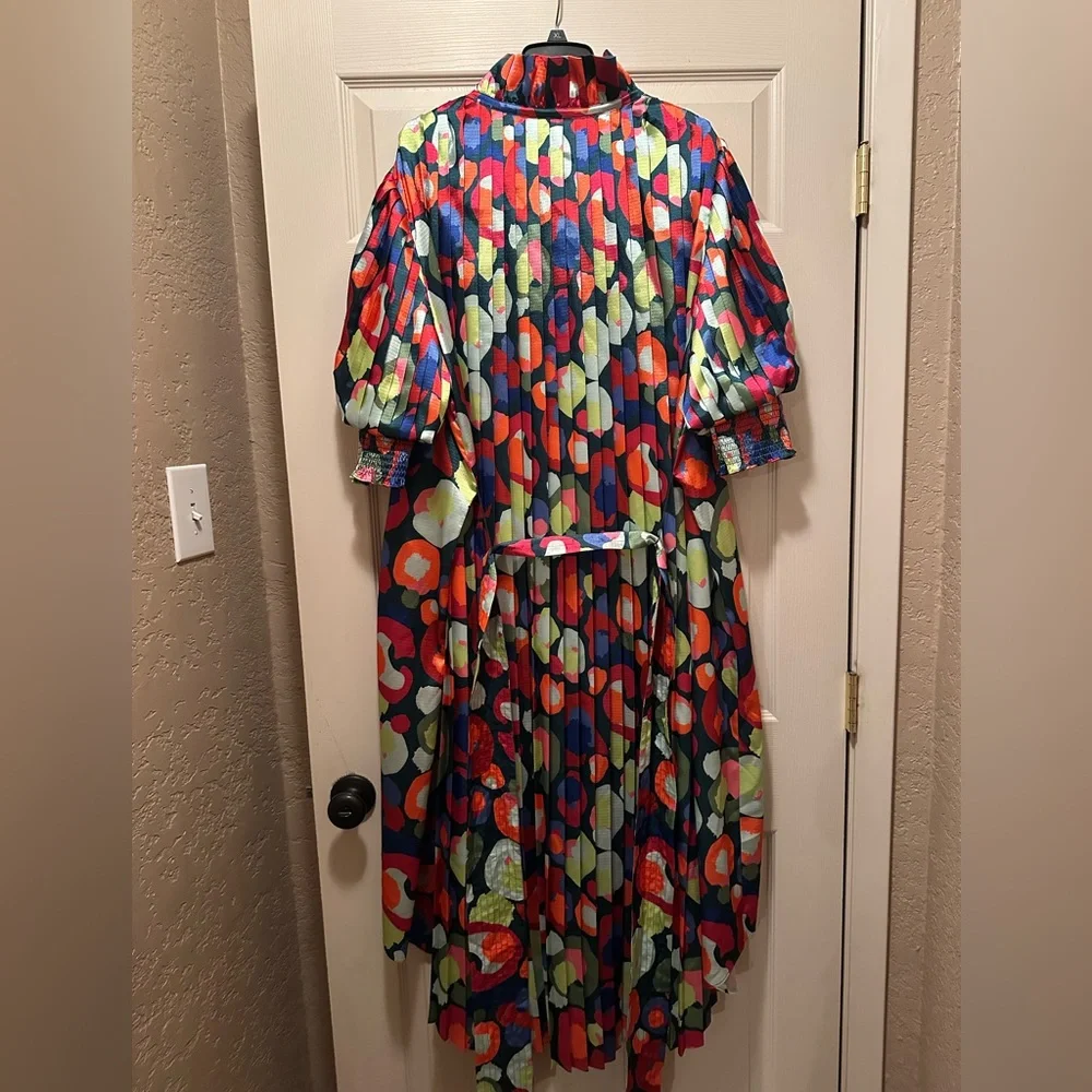 Emily McCarthy Rowan Pleated Cheetah dress XL LIKE NEW - Picture 6 of 6